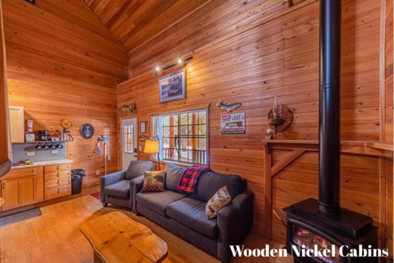 Cabin #3 Rainbow Trout - Pet Friendly- Sleeps 6 - Playground & Game Room Payson Exterior photo